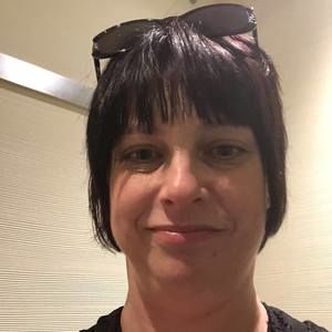 Meet your Posher, Alicia